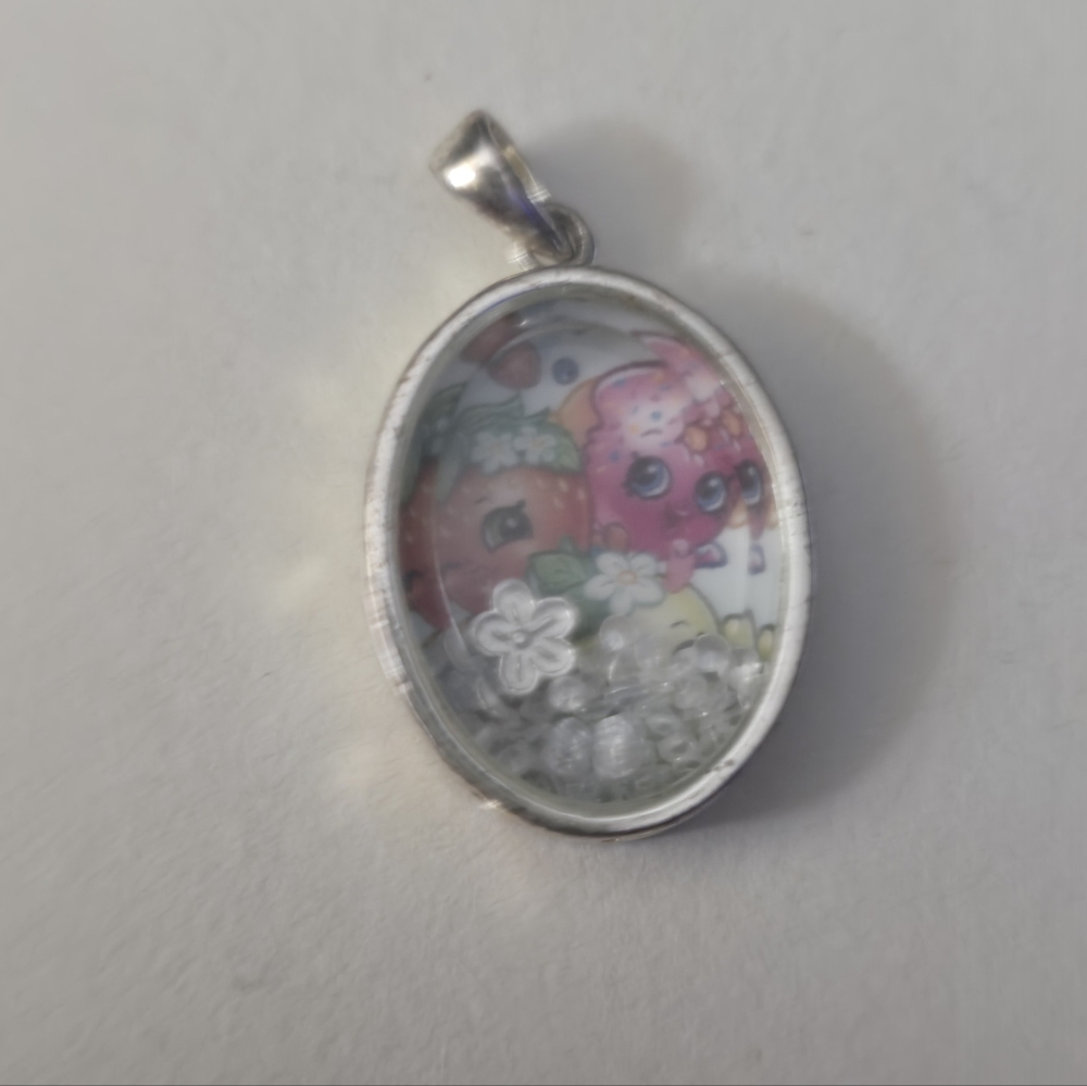 Shopkins Character Enclosed Pendant Charm